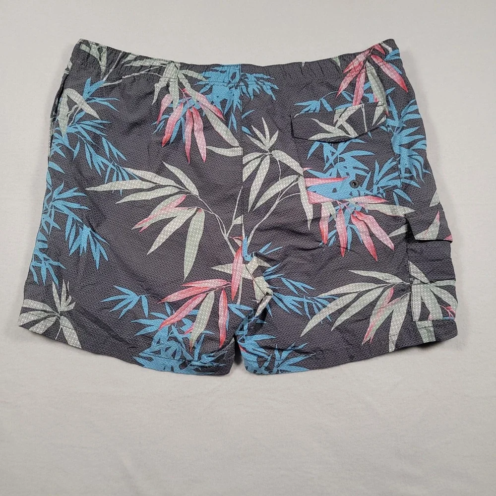 Tommy Bahama Relax Swim Trunks Mens XL Gray Bamboo Tropical Print Board Shorts